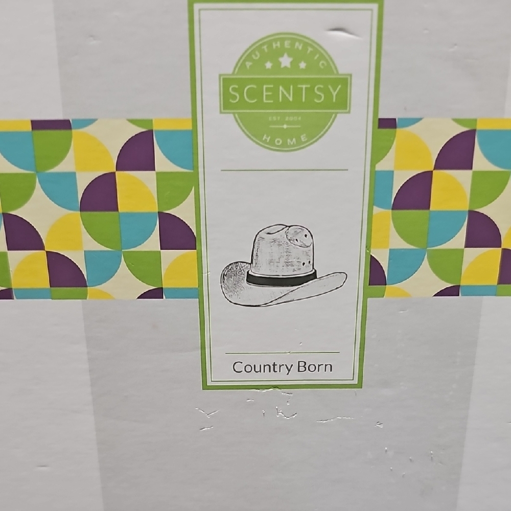 Scentsy Country Born Warmer